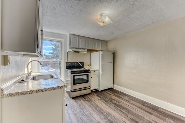 23-25 Bunker Hill Street, Lancaster, NH 03584