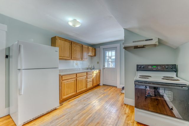 23-25 Bunker Hill Street, Lancaster, NH 03584
