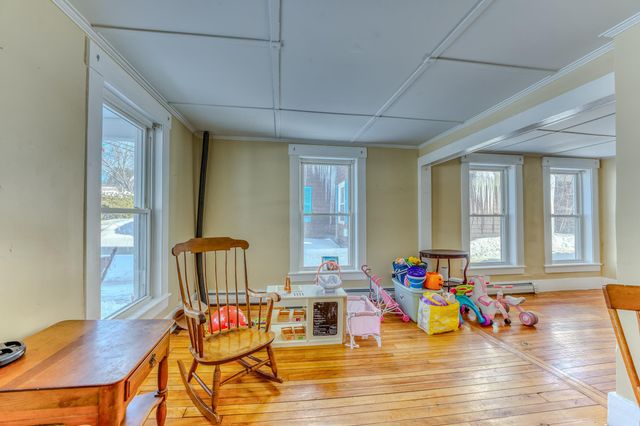 23-25 Bunker Hill Street, Lancaster, NH 03584