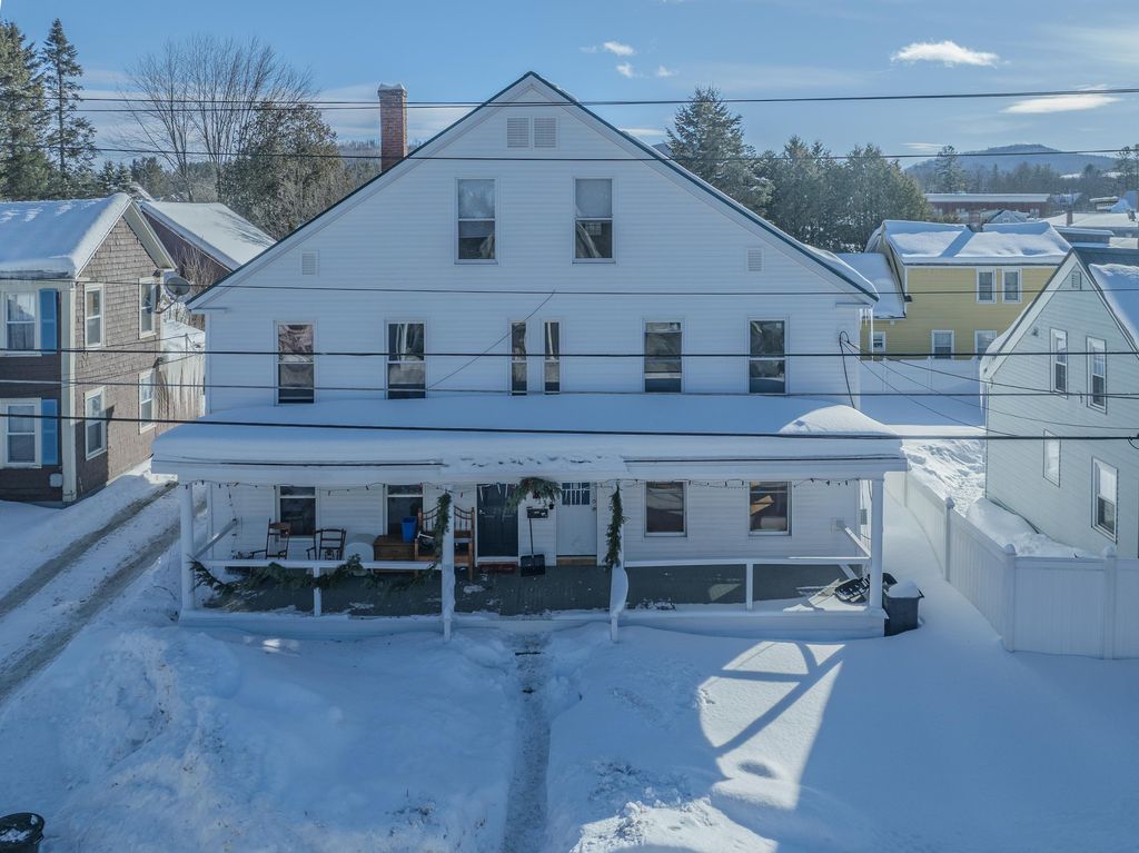 23-25 Bunker Hill Street, Lancaster, NH 03584