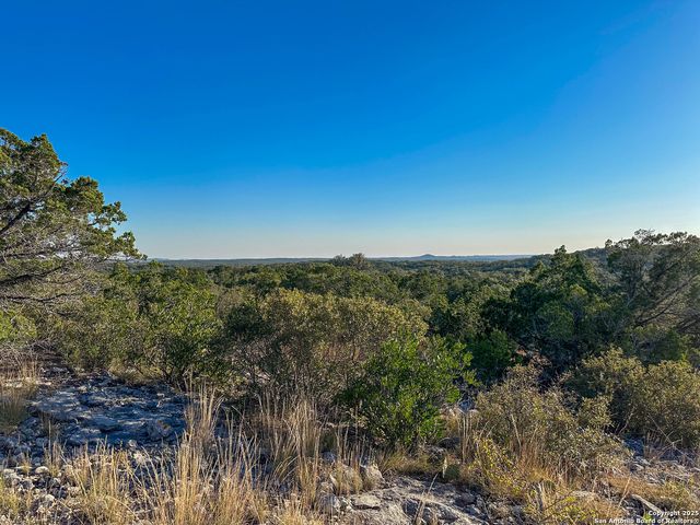 000 SD 31838, Rocksprings, TX 78880