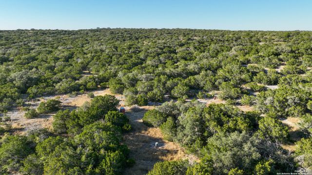 000 SD 31838, Rocksprings, TX 78880
