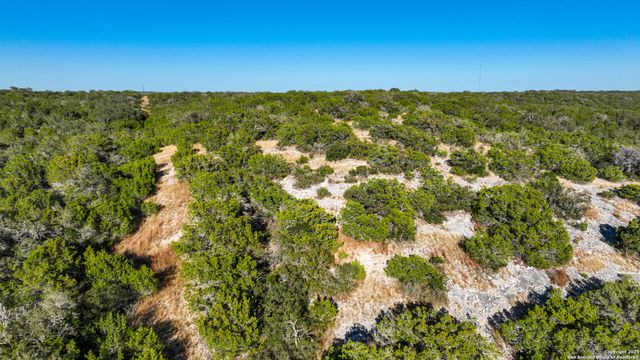 000 SD 31838, Rocksprings, TX 78880