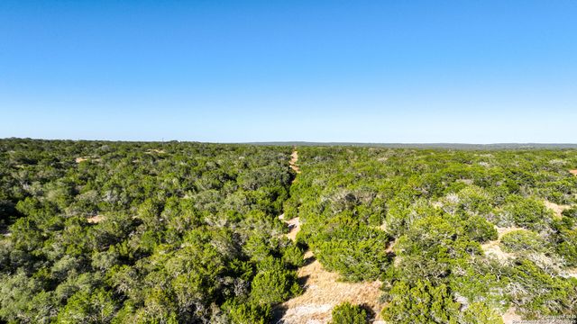 000 SD 31838, Rocksprings, TX 78880