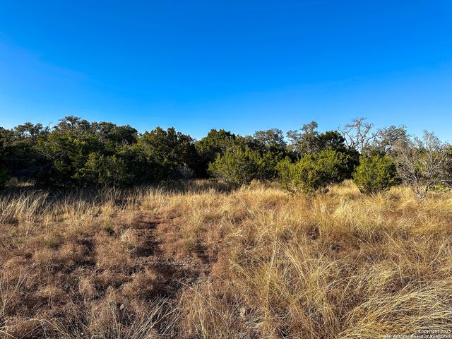000 SD 31838, Rocksprings, TX 78880