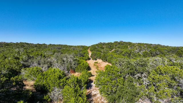 000 SD 31838, Rocksprings, TX 78880