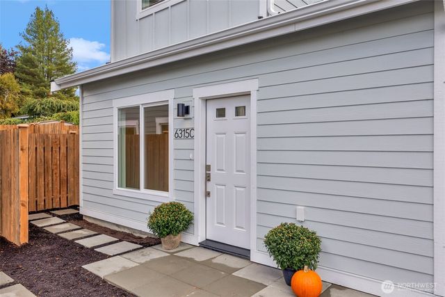 6315 W Beech Street #B, Everett, WA 98203