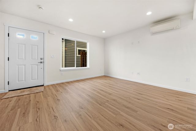 6315 W Beech Street #B, Everett, WA 98203