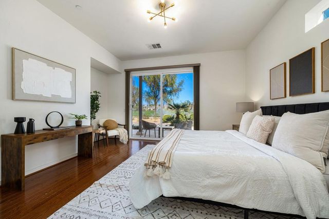 730 Equinox Way, Palm Springs, CA 92262