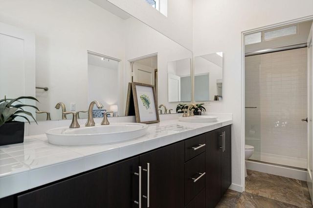 730 Equinox Way, Palm Springs, CA 92262