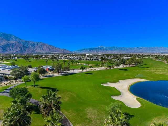 730 Equinox Way, Palm Springs, CA 92262