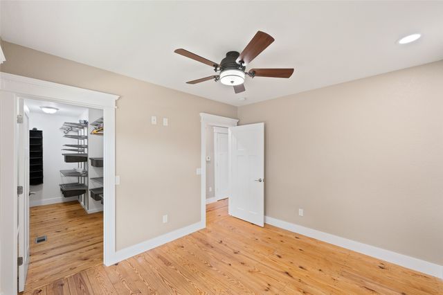 7119 Maryland Drive, Urbandale, IA 50322