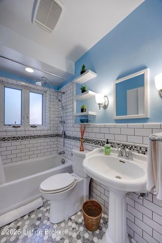 3100 Bon Air Ave, Louisville, KY 40205