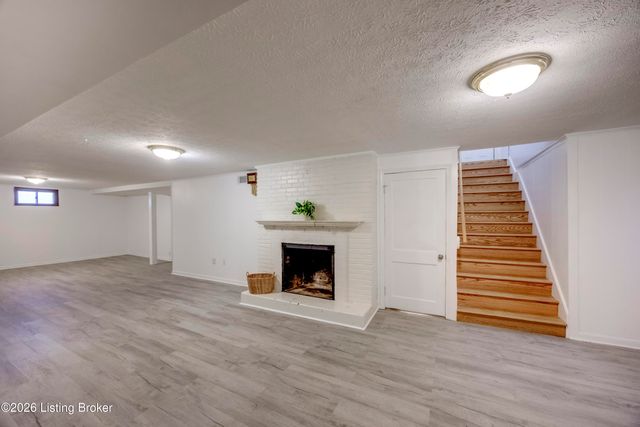 3100 Bon Air Ave, Louisville, KY 40205