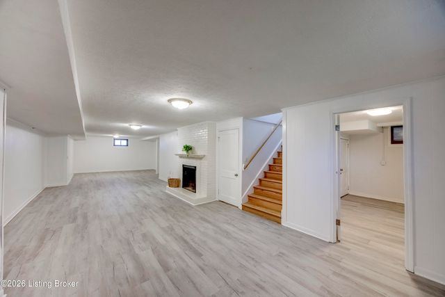 3100 Bon Air Ave, Louisville, KY 40205