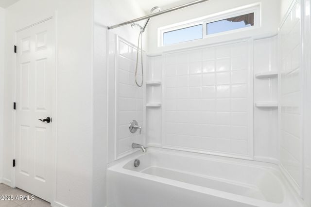 2249 W BETTY ELYSE Lane, Phoenix, AZ 85023