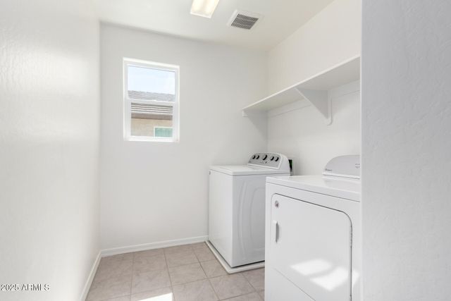 2249 W BETTY ELYSE Lane, Phoenix, AZ 85023