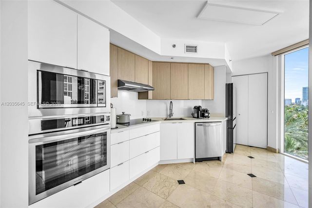 19333 Collins Avenue 709, Sunny Isles Beach, FL 33160
