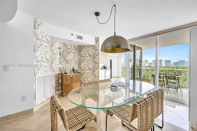 19333 Collins Avenue 709, Sunny Isles Beach, FL 33160