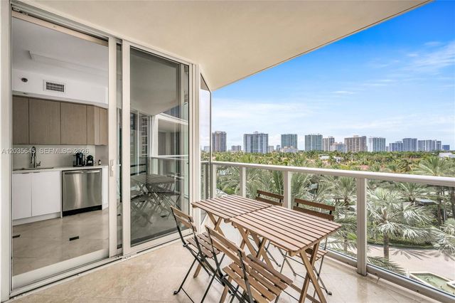 19333 Collins Avenue 709, Sunny Isles Beach, FL 33160