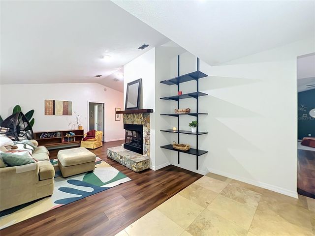 9219 SUTTER COURT, Orlando, FL 32825