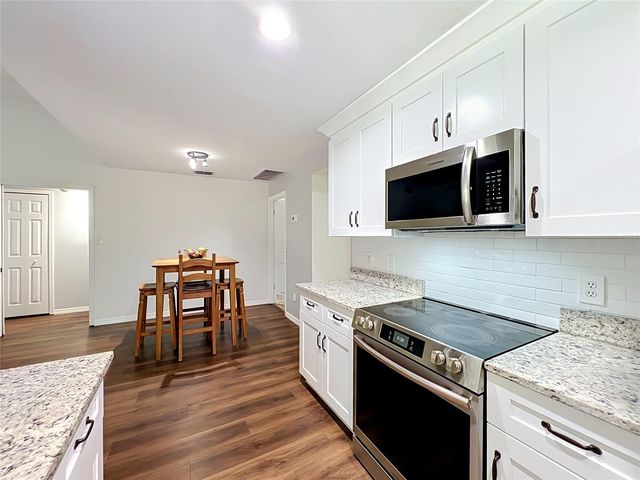9219 SUTTER COURT, Orlando, FL 32825