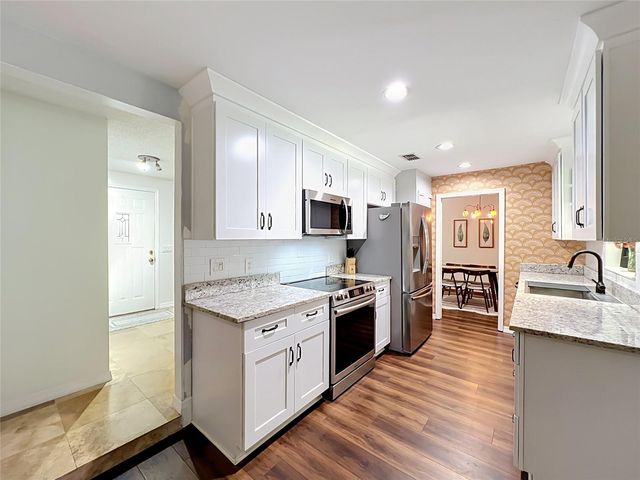 9219 SUTTER COURT, Orlando, FL 32825