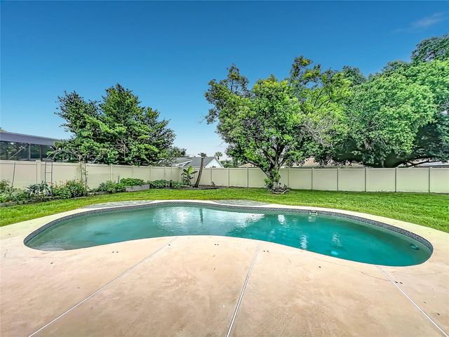 9219 SUTTER COURT, Orlando, FL 32825