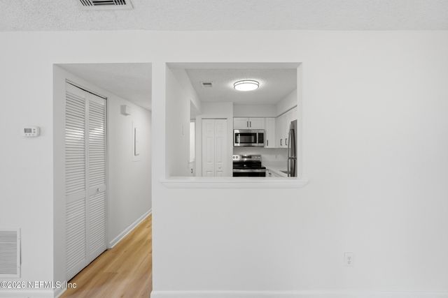 2519 WHISPERING WOODS Boulevard 3, Jacksonville, FL 32246