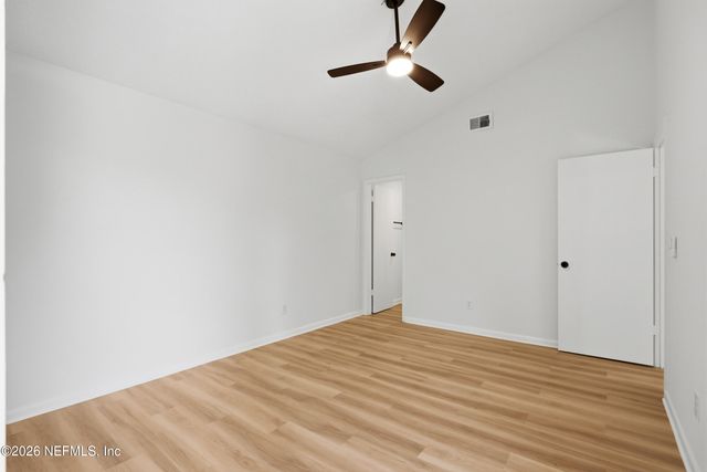 2519 WHISPERING WOODS Boulevard 3, Jacksonville, FL 32246