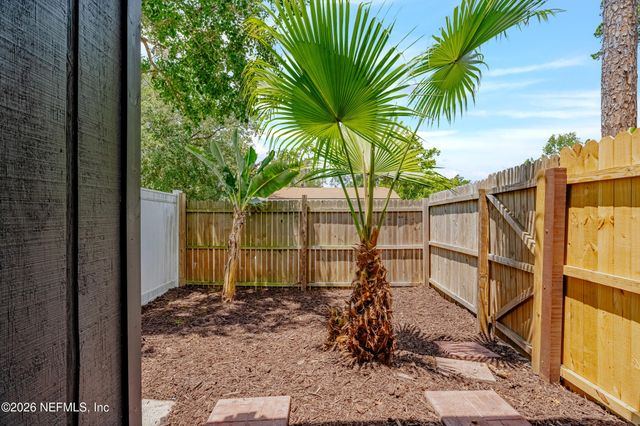 2519 WHISPERING WOODS Boulevard 3, Jacksonville, FL 32246