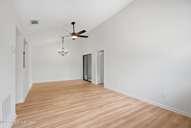 2519 WHISPERING WOODS Boulevard 3, Jacksonville, FL 32246