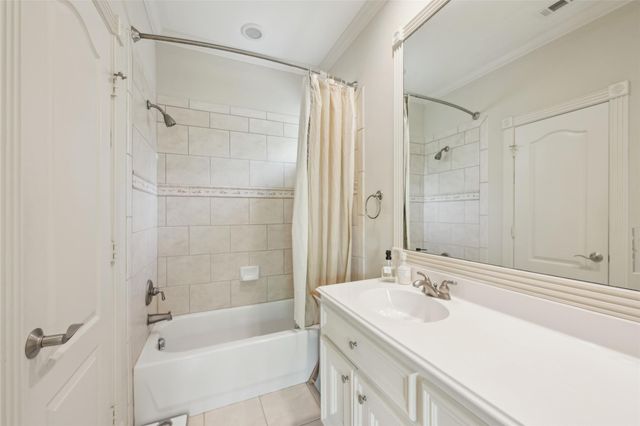 4026 Villanova Street, Houston, TX 77005