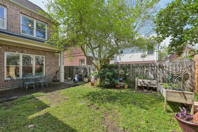 4026 Villanova Street, Houston, TX 77005