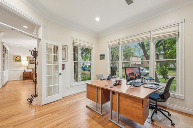 4026 Villanova Street, Houston, TX 77005