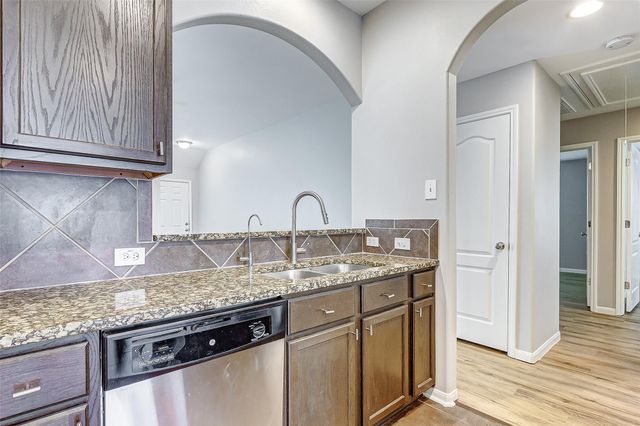 12943 Pecan Shores Drive, Houston, TX 77044