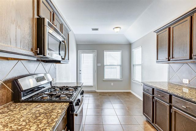 12943 Pecan Shores Drive, Houston, TX 77044