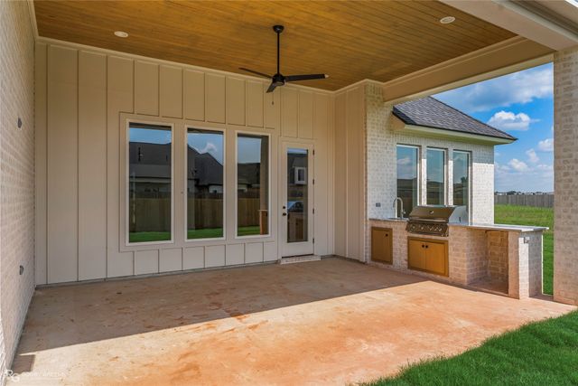 612 Danube Circle, Bossier City, LA 71111