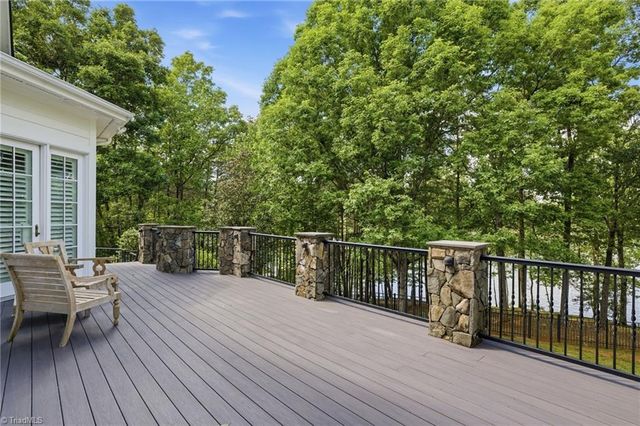 191 Porters Glen, New London, NC 28127