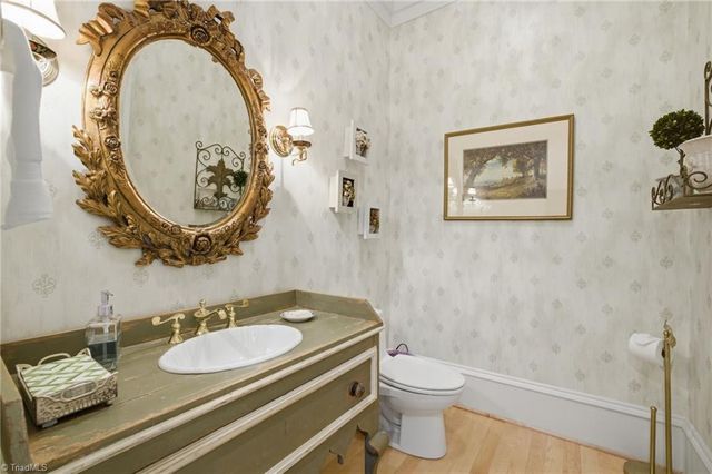 191 Porters Glen, New London, NC 28127