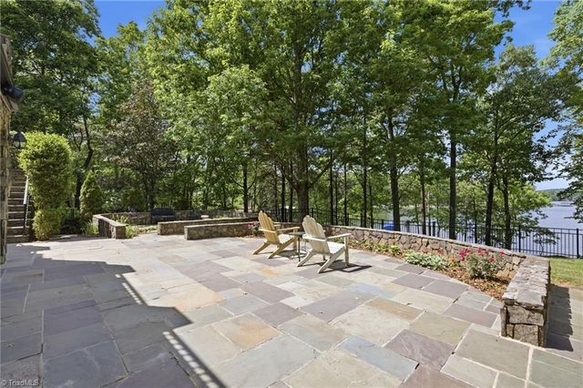 191 Porters Glen, New London, NC 28127
