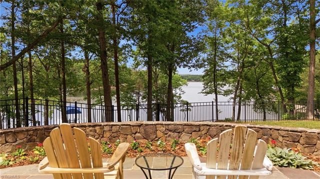 191 Porters Glen, New London, NC 28127