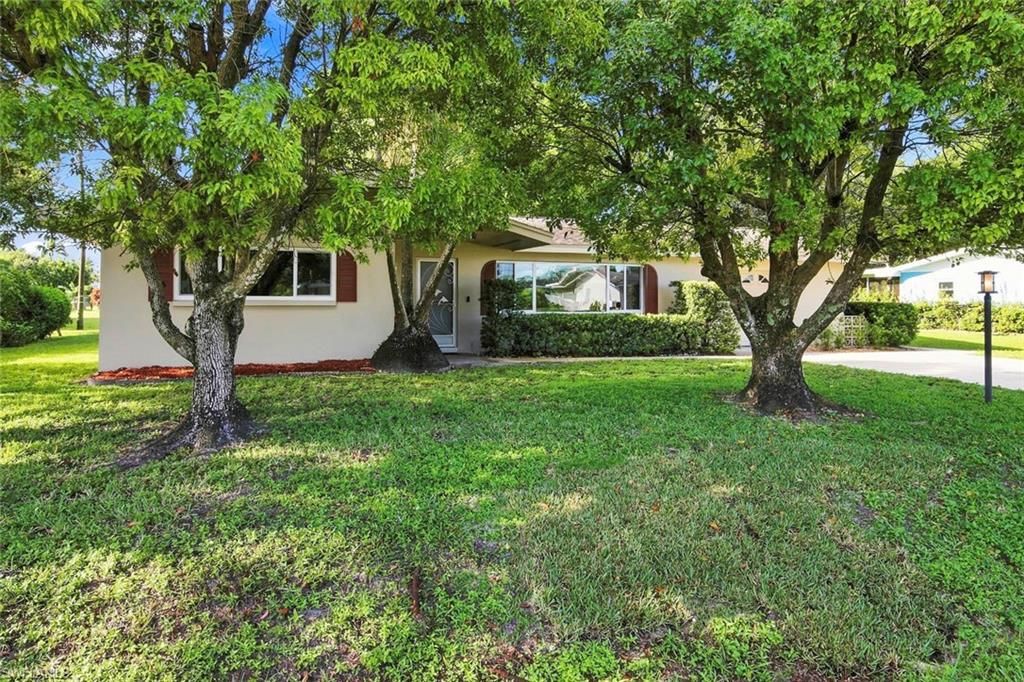 2248 Ivy AVE, FORT MYERS, FL 33907 — photo 3