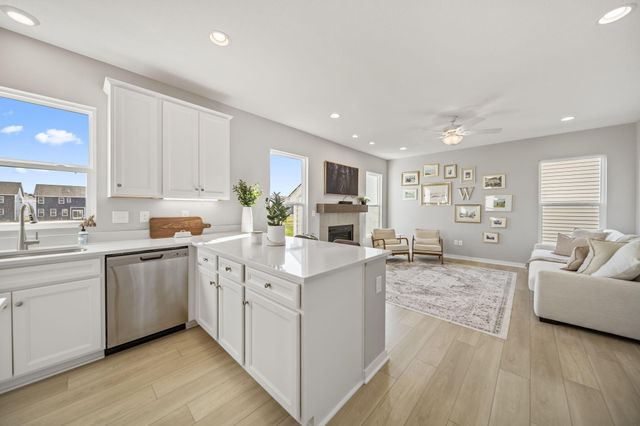 1325 Conductor Drive, Plain City, OH 43064