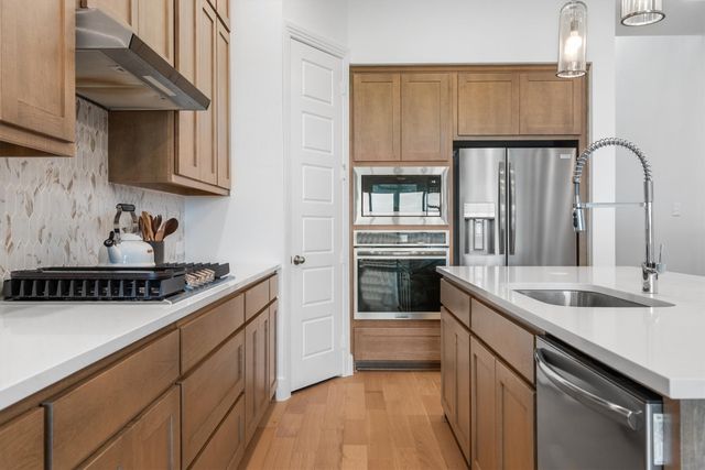 3612 Barrel Lane, Aubrey, TX 76227