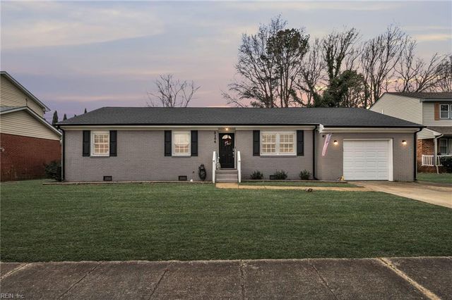 2104 Hollins CT, Chesapeake, VA 23320