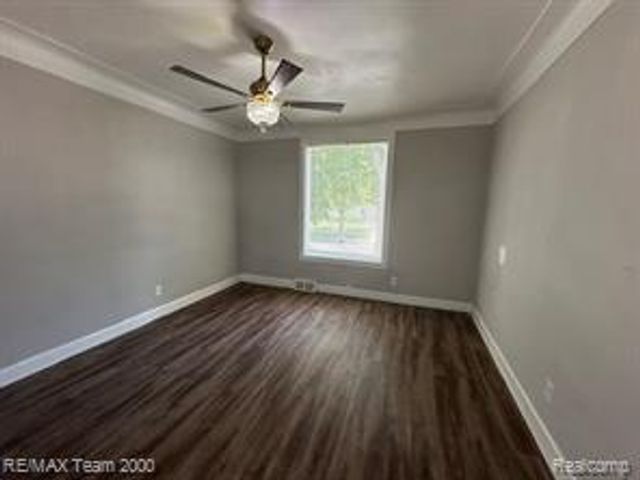 3075 23rd Street, Detroit, MI 48216