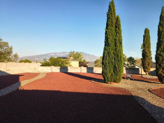 7400 Aldan Drive NE, Rio Rancho, NM 87144