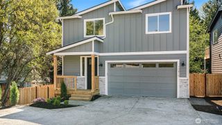 10811 Holly Drive #C, Everett, WA 98204