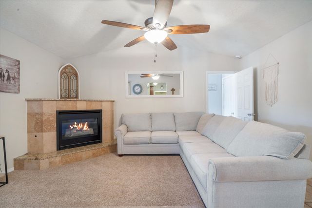 100 Castle Rock Road SE, Rio Rancho, NM 87124